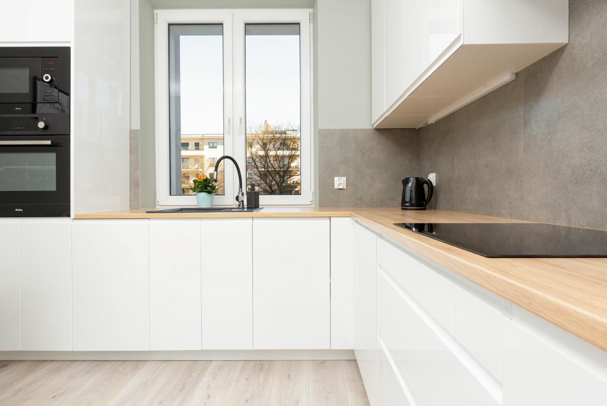 Central Apartment Emilii Plater By Noclegi Renters Warsaw Luaran gambar