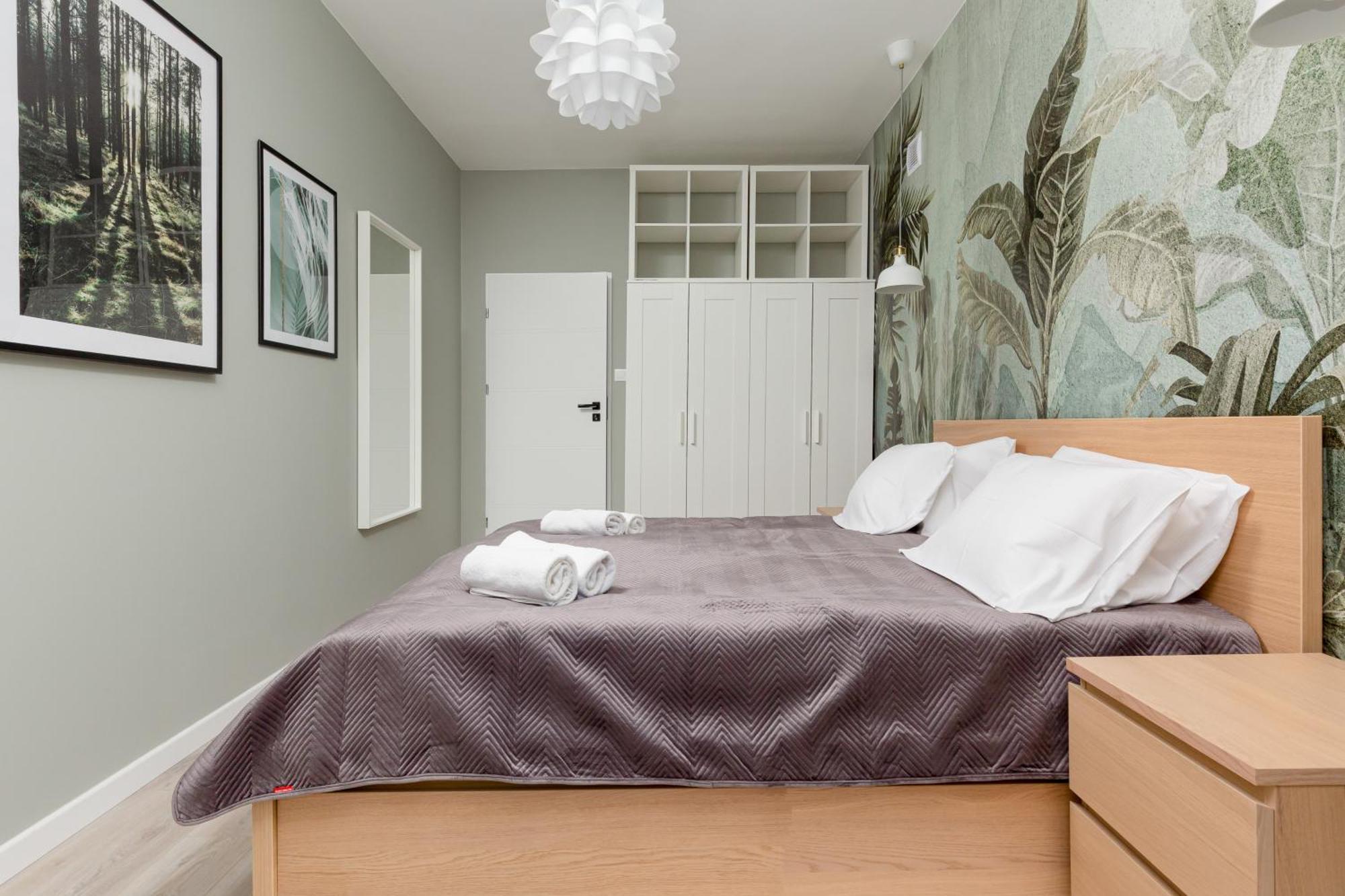 Central Apartment Emilii Plater By Noclegi Renters Warsaw Luaran gambar