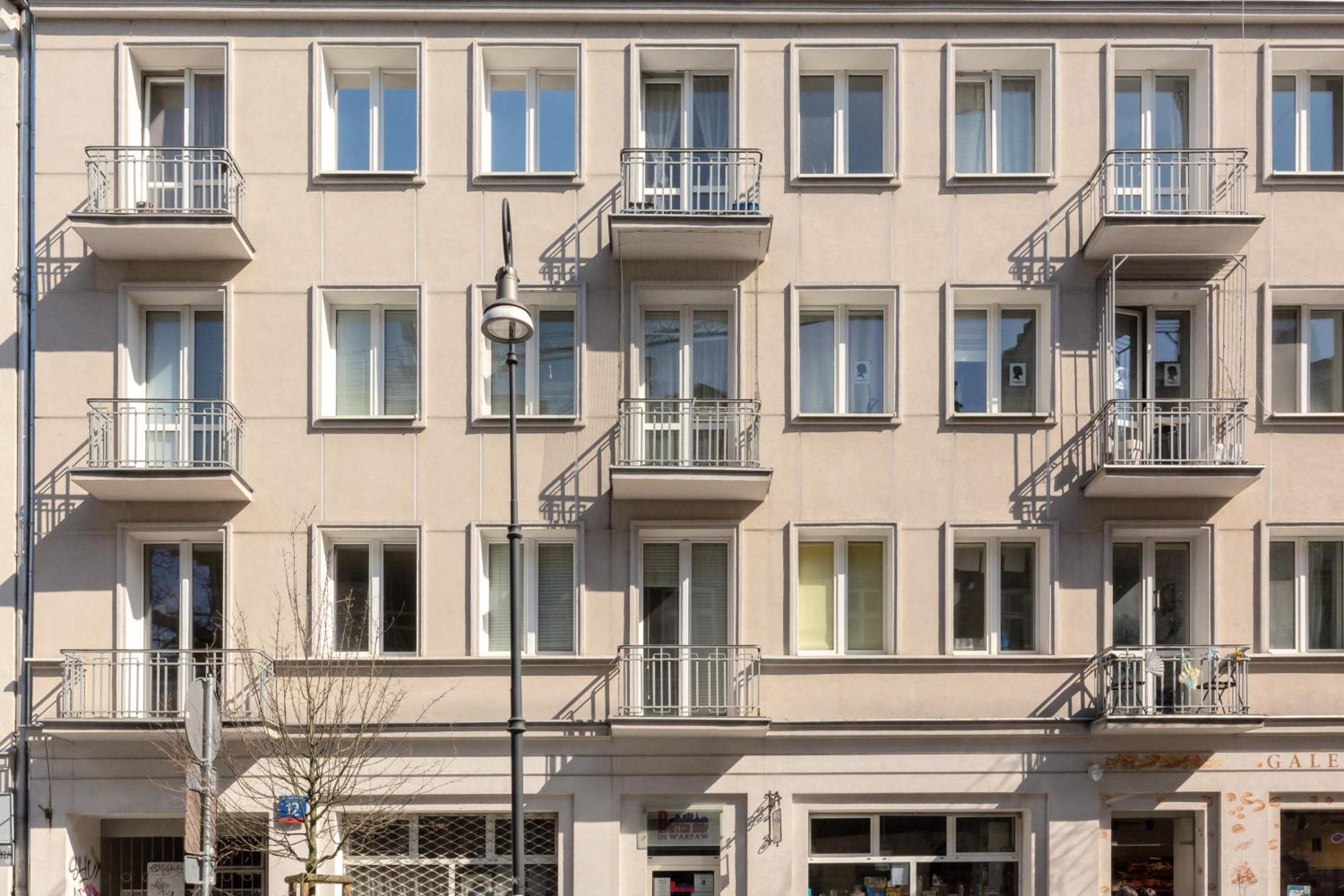 Central Apartment Emilii Plater By Noclegi Renters Warsaw Luaran gambar